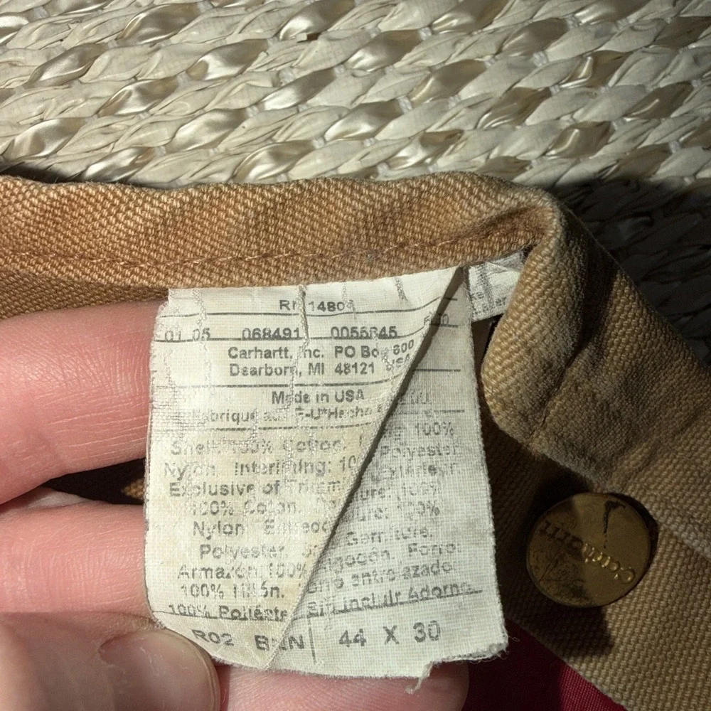 Carhartt signs obvious